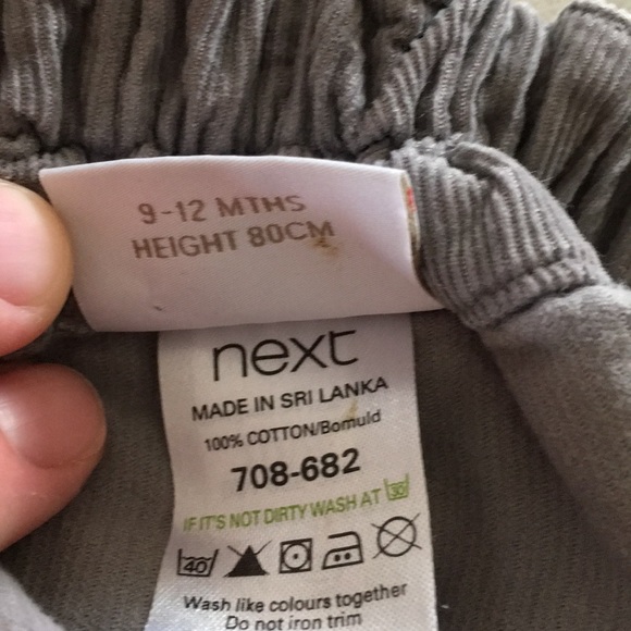 3/$20 Grey Corduroy Skirt - Picture 5 of 5